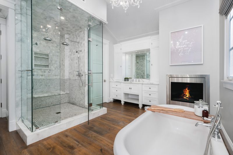 Luxurious Shower Space